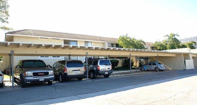 Foto del edificio - 6459 Dowel Dr