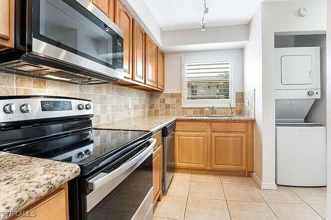 Foto principal - 600 Valley Stream Dr