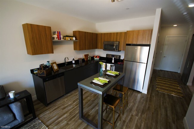 Foto del edificio - 3423 Woodward Ave