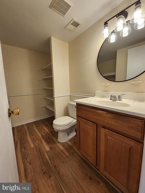 Foto del edificio - 4528 Appledale Ct