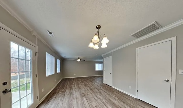 Building Photo - 6 Selsey Ct