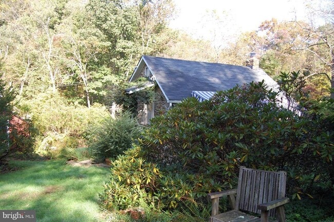 Building Photo - 20101 Valley Mill Rd