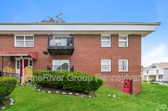 Building Photo - 901 Crescent Ave