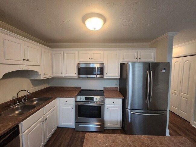 Building Photo - 962 Byran CIrcle Grovetown, Ga 30813