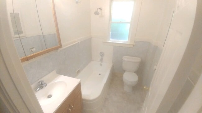 Bath - 5031 11th Ave NE