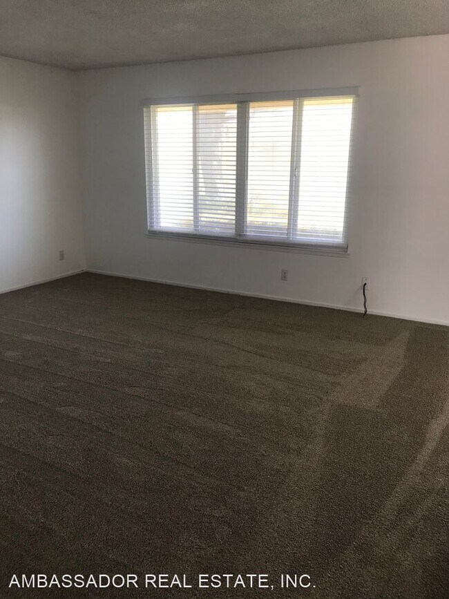 Foto del edificio - 2 br, 2 bath House - 3625 Mount Vernon Avenue