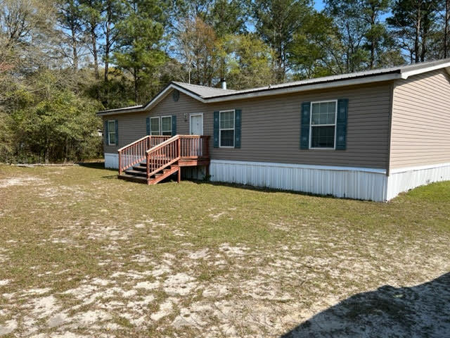 Primary Photo - 200 Stagefield Rd