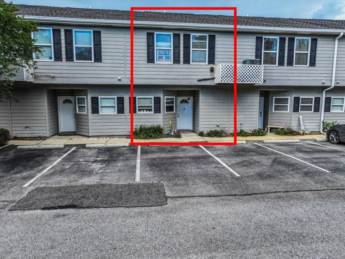Primary Photo - 2547 Baytown Cir