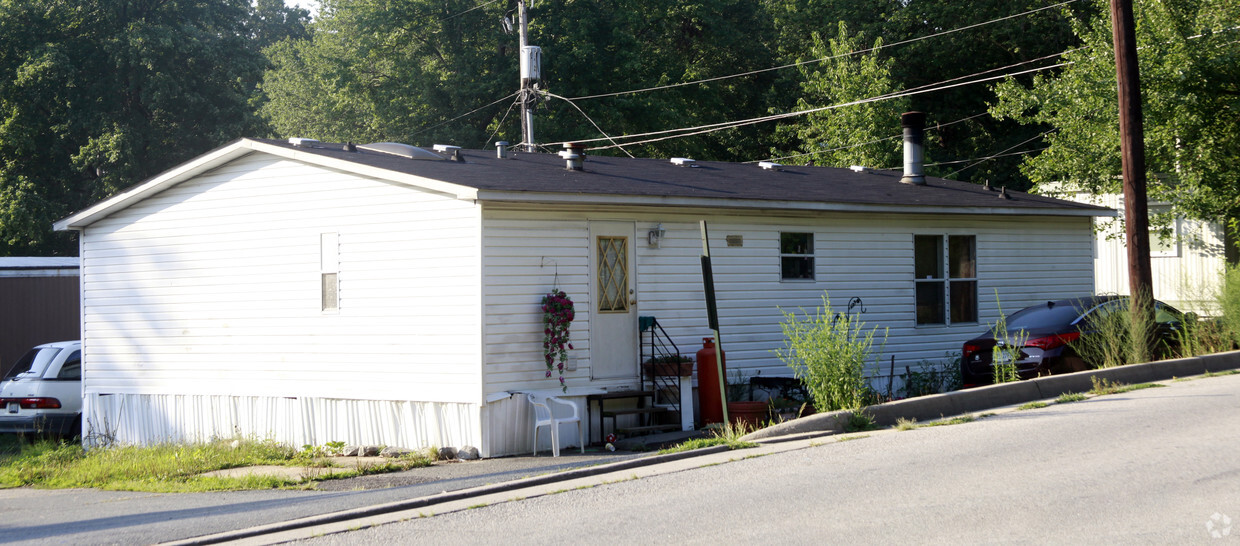 Building Photo - Quantico-triangle Mobile Home Park