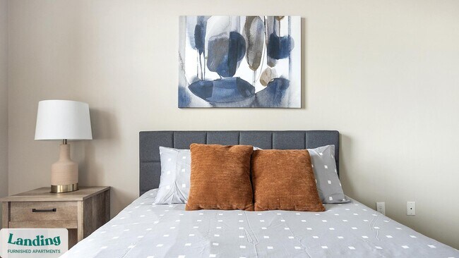 Foto del edificio - 4590 Winkler Ave