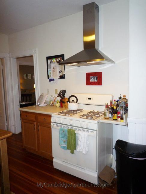Building Photo - 39A Charnwood Rd