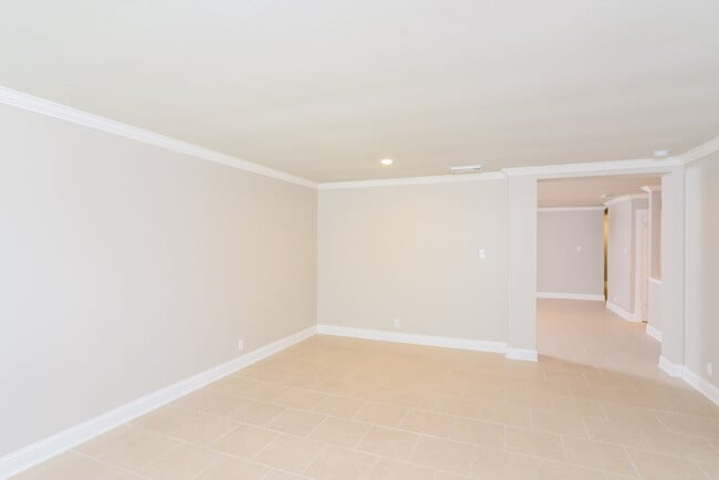 Foto del edificio - 9330 Arden Bend