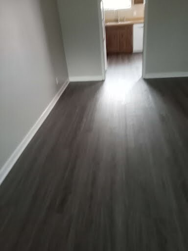 Foto del edificio - 606 Tulip Grove Rd