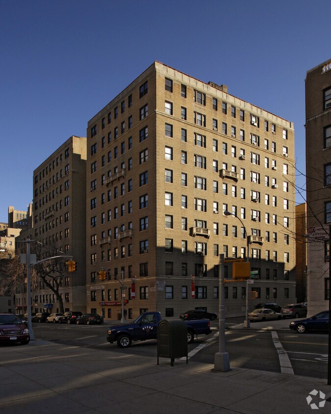 Foto principal - 118 Fort Washington Ave