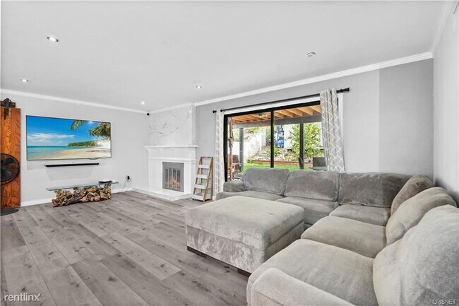 Building Photo - 3 br, 2 bath House - 13064 Montero Ave