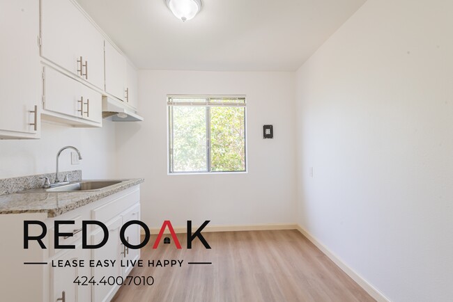 Foto del edificio - 7119 E Gage Ave