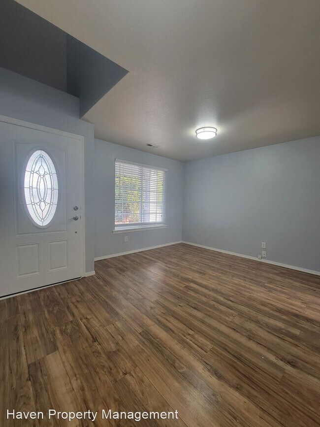 Foto del edificio - 4 br, 2.5 bath House - 1224 202nd St Ct E