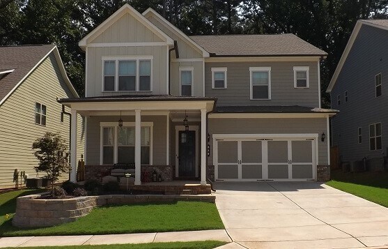Primary Photo - 640 Avondale Hills Dr