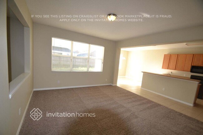 Building Photo - 11166 Golden Silence Dr