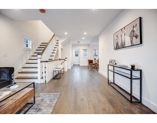 Building Photo - 27 Saint Sauveur Ct