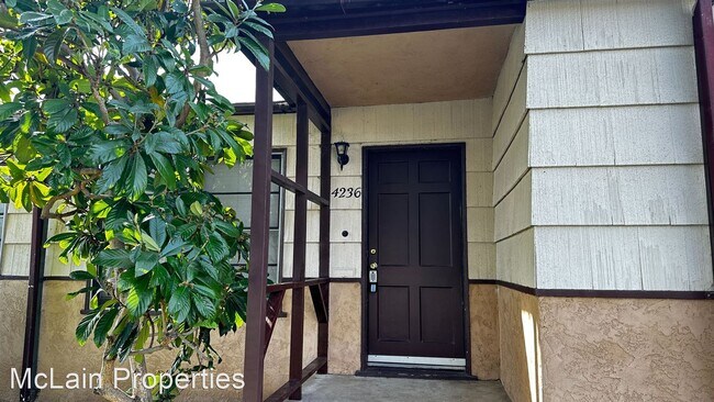 Building Photo - 3 br, 1 bath House - 4236 Corinth St