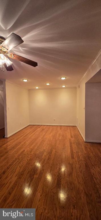 Foto del edificio - 5484 Cedar Ln