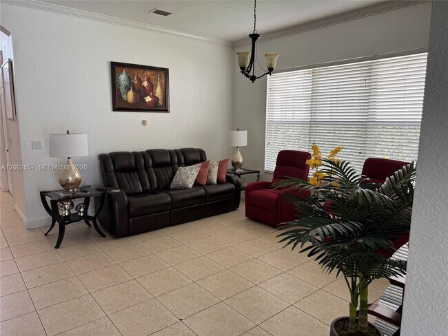 Building Photo - 17373 SW 47th Ct