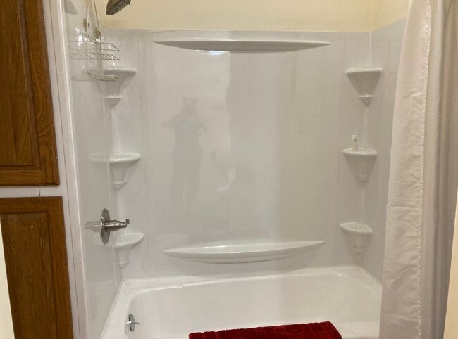 Bathroom - 212 E South St