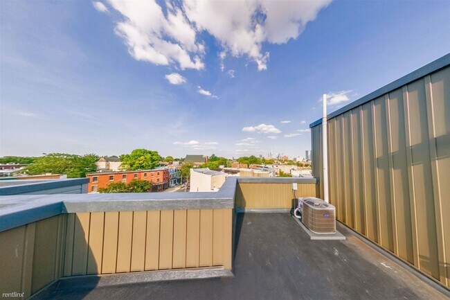 Building Photo - 2 br, 1 bath 4plex - 3834 BARING ST Unit 302