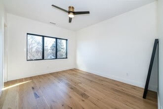 Building Photo - 23 Poplar St