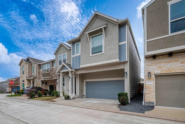 Photo - 10014 Granary Dr House