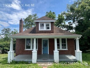 Building Photo - 1909 Wallace Ave NE