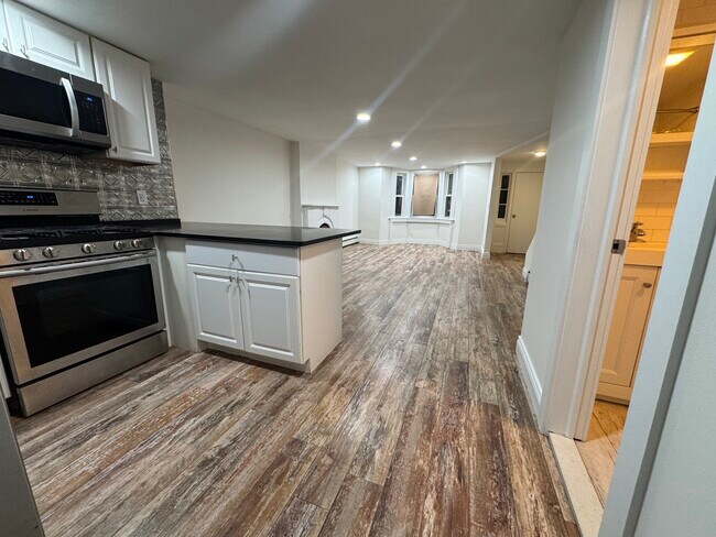 Foto del edificio - 194 Hall St