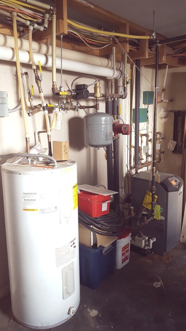 Mechanical Room - 2908 16th Ave S