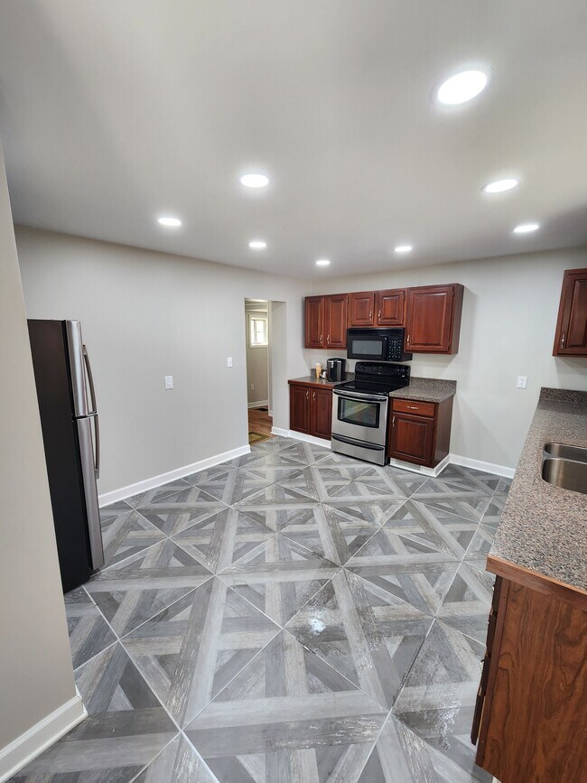 274 Van Voast Ave Unit 1, Bellevue, KY 41073 Condo for Rent in Bellevue, KY