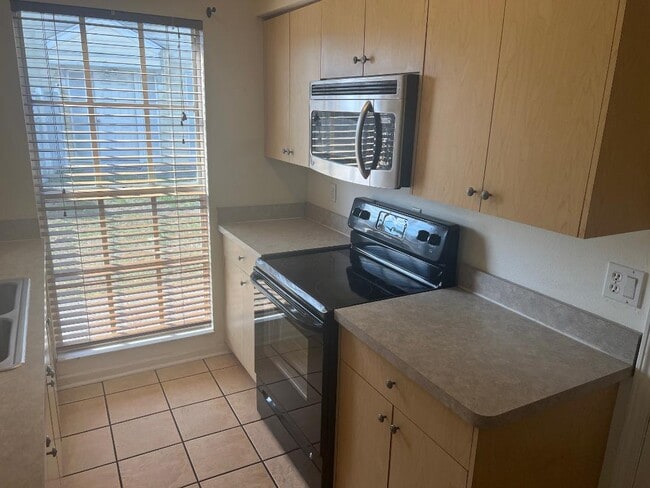 Foto del edificio - 12325 Villager Ct