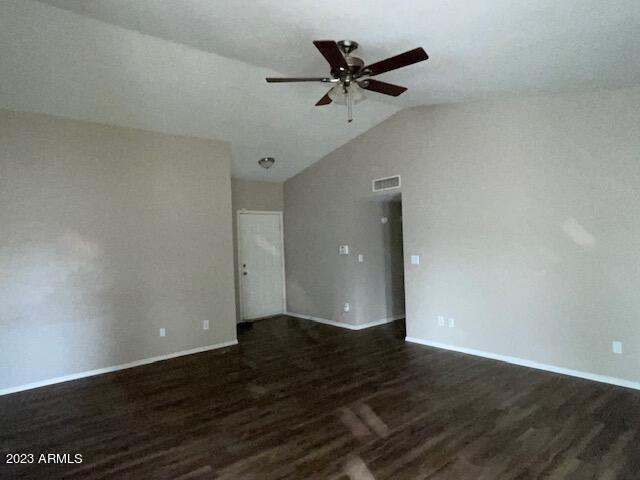 Foto del edificio - 3561 E Pueblo Ave