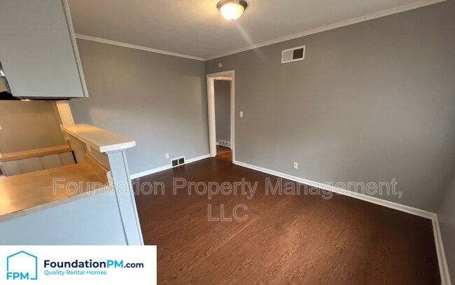 Foto del edificio - 5116 Ginger Cir