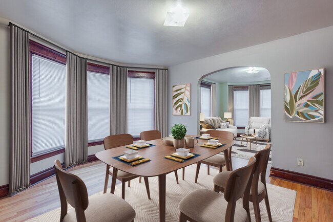 Dining Room - 506 Valley Dr