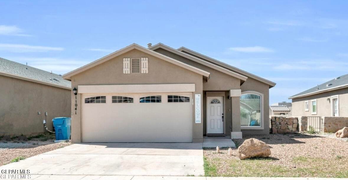 Foto principal - 11041 Gem Valley Rd