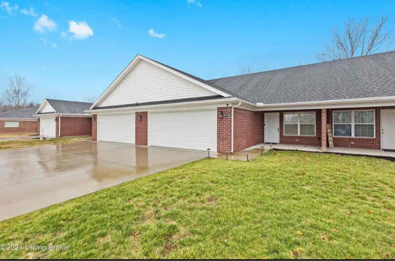 Foto principal - 6712 Woods Mill Dr
