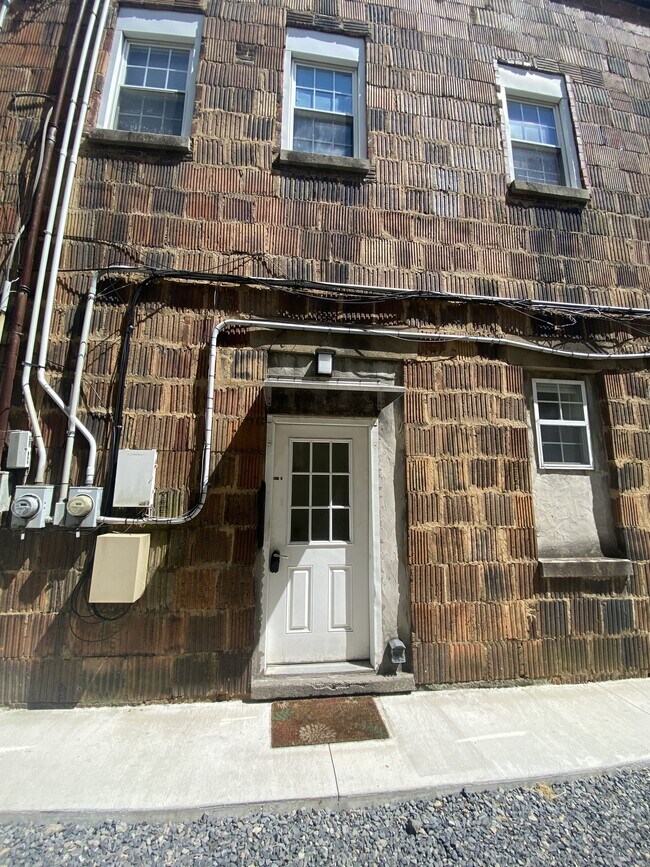 Foto del edificio - 181 Armstrong St