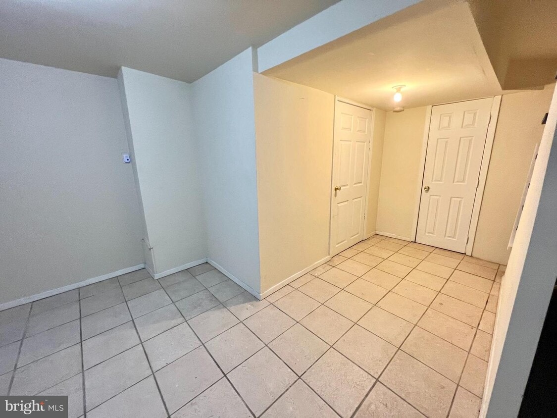 441 Croyden Rd, Upper Darby, PA 19082 Townhome Rentals in Upper Darby