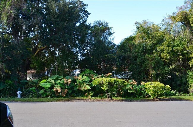Foto del edificio - 200 St Andrews Blvd