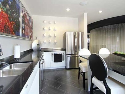 Foto del edificio - 225 S Heights Blvd