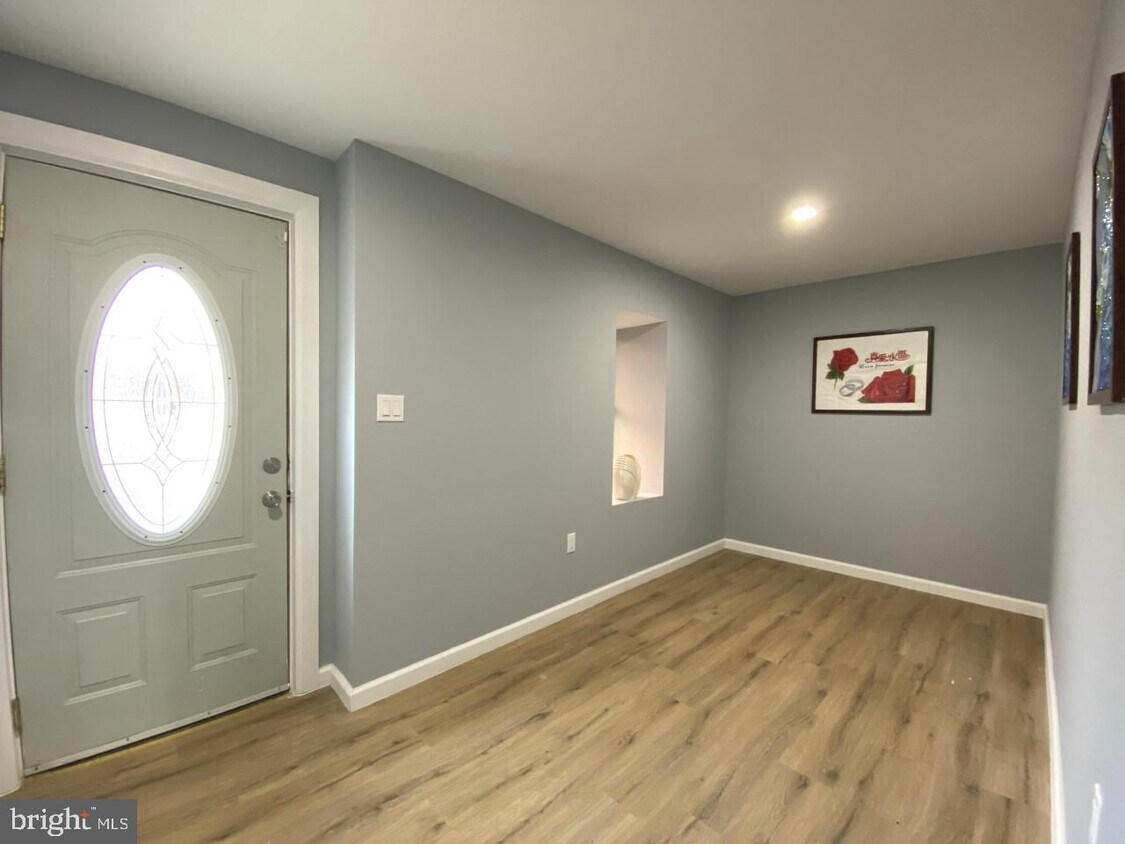 5812 Cedarhurst St, Philadelphia, PA 19143 Townhome Rentals in