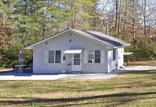 Building Photo - 118 L R Smith Rd