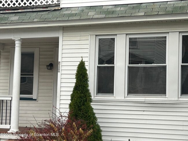 Foto del edificio - 510 Moltke Ave