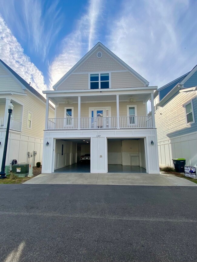 Building Photo - 137 Marblehead Dr