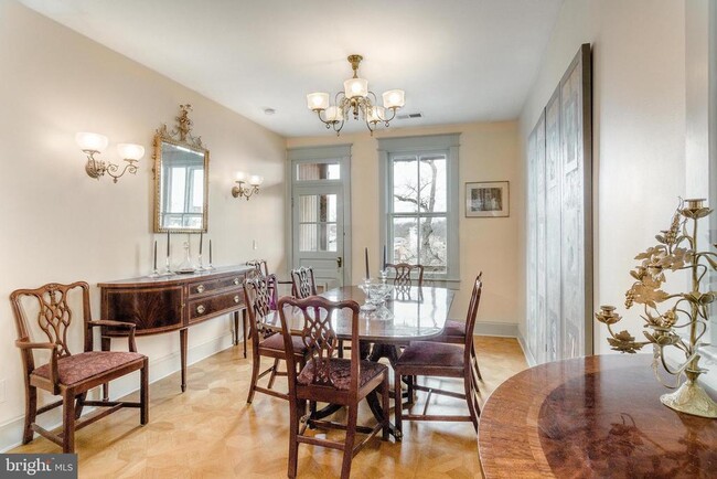 Foto del edificio - 3110 18th St NW